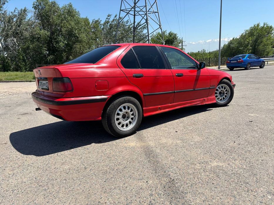 Bmw E36 (318i) Red