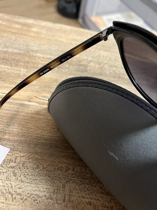 Дамски слънчеви очила Emporio Armani