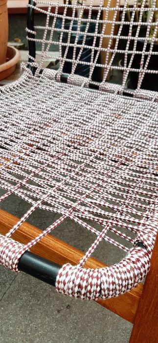 Люлеещ се стол Икеа напълно реставриран