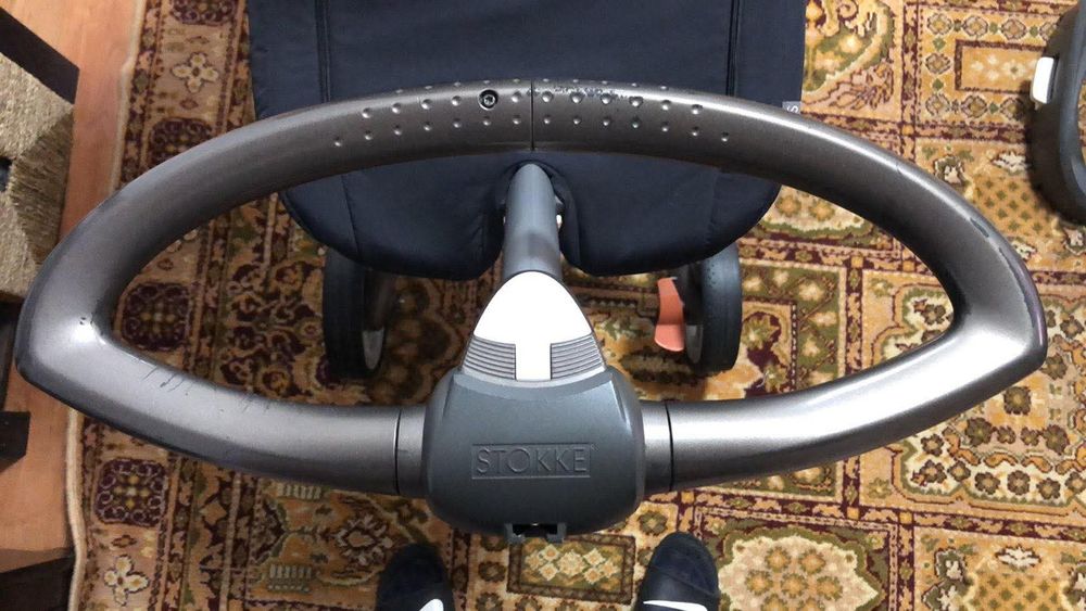 Детска количка Stokke Xplory 

С нормални следи от употре