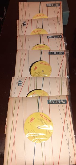 Curs limba spaniolă (1965) - Să vorbim spaniolă - Mapă cu 6 Discuri Vinil Electrecord, stare f. buna