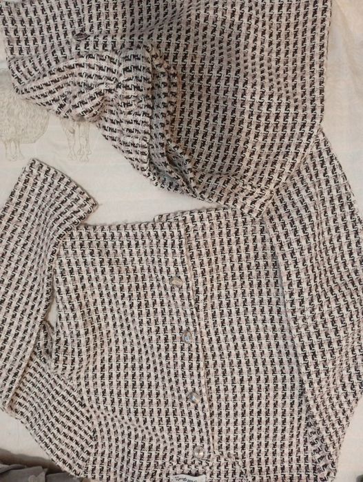 Костюм на девочку 11-12 лет