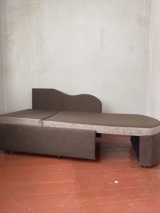 Кресло-Диван в отличном состояний