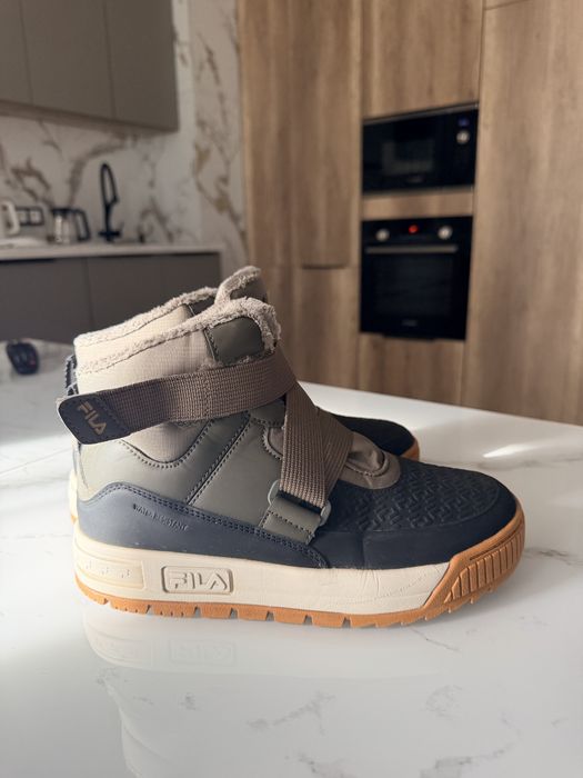 Зимние ботинки 39 размер FILA