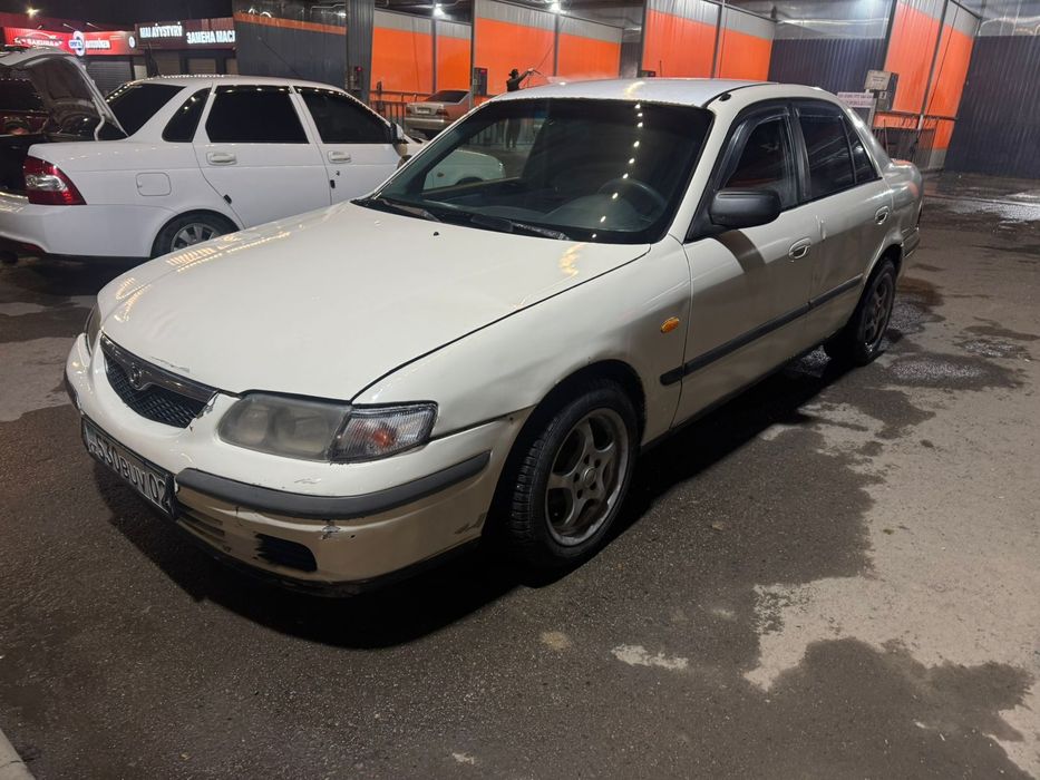 Продам срочно  mazda 626