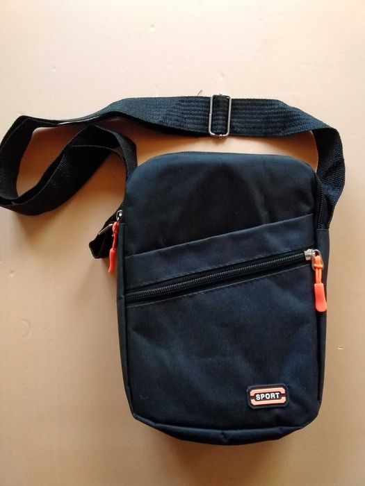 Барсетки новые по 2500тг.