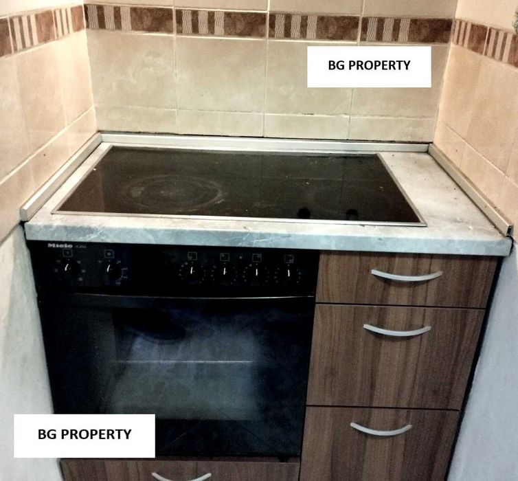 Продава се Тристаен апартамент в София, Център - 92 кв.м за 1881 €/кв.м - Снимка #4