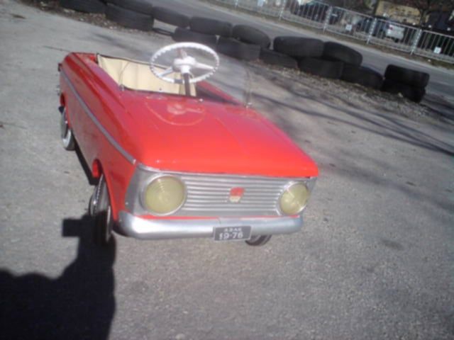 Детска количка Москвич с педали,  метална кола, не Радуга