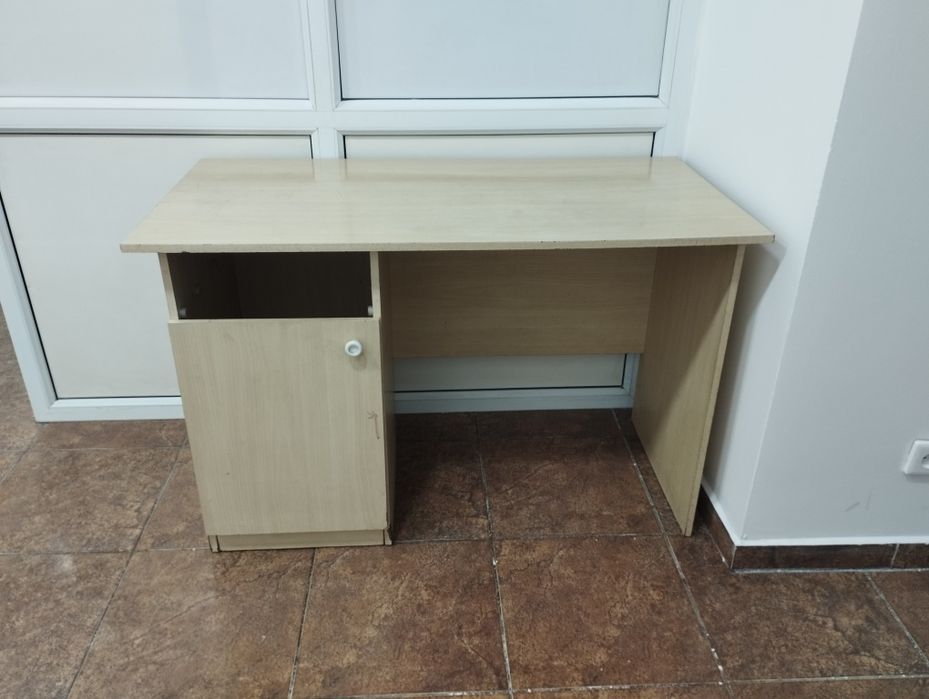 Стол офисный за 5к