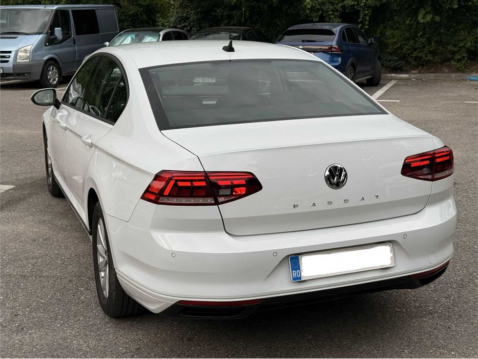 VOLKSWAGEN Passat 2020 — imagine 4