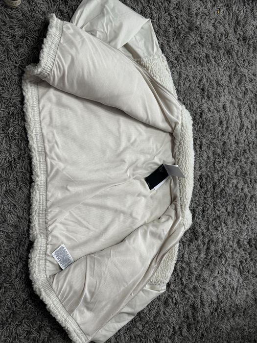 Nou cu eticheta: Jacheta femei Nike Cozy Essential marimea L