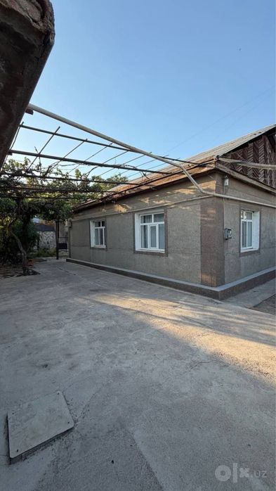 Продаётся дом на ЦЕЛЕНЕ