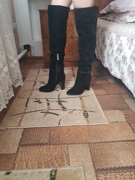 Женские зимние сапоги