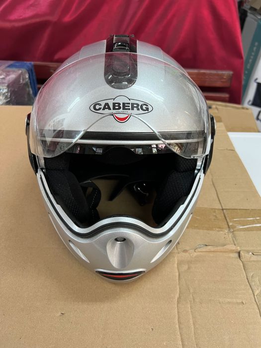 Каска за мотор Arai    размер S и ХL