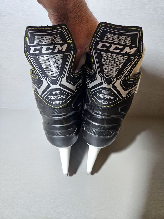 Patine hochei hockey 3001 CCM 9350, marime 37.5, lungime interioara 24cm.
