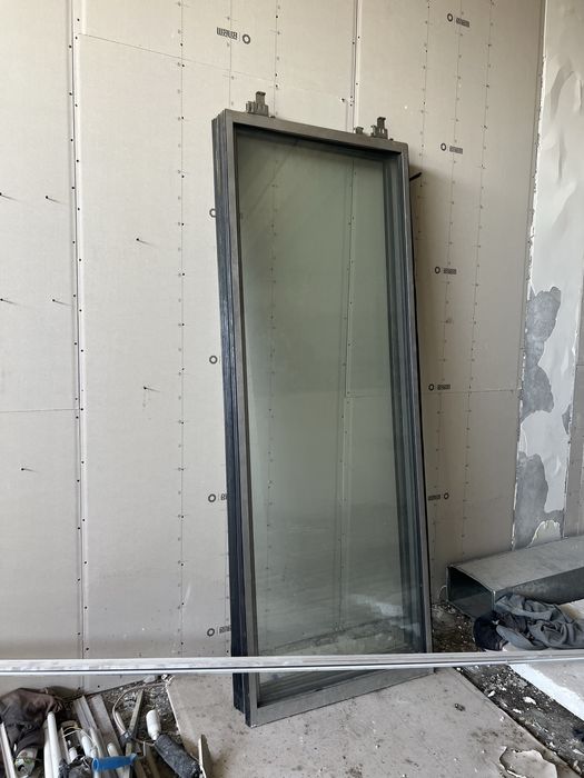 sensorlik 2tabaqali eshik  soni 3ta komplekt