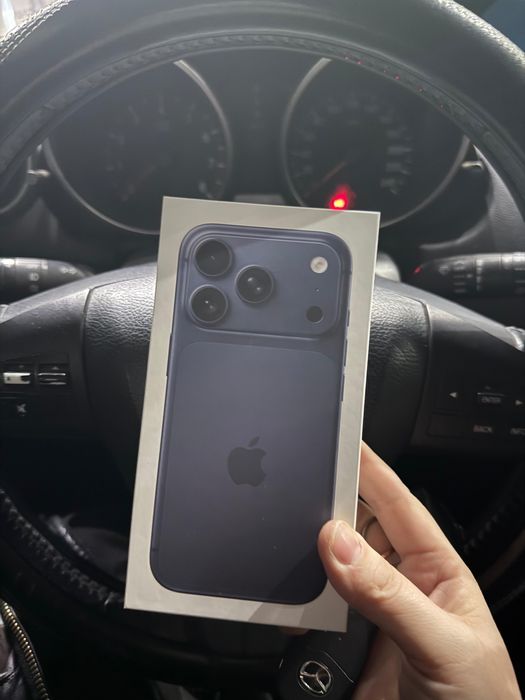 Продам айфон 17 про (новое)