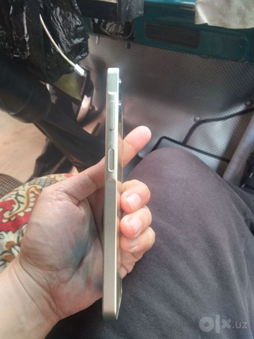 Samsung a06 telfon sotiladi   holati idiyal  bir qoll ishltilgan