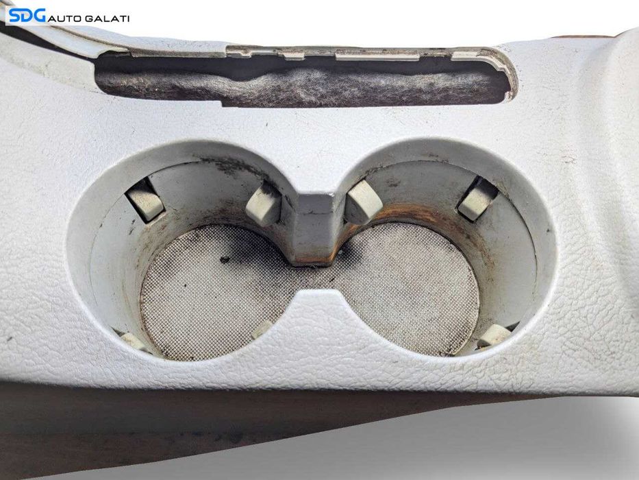 Cotiera cu Consola Centrala Kia Cerato 2003 - 2011 Cod 84672-2F100 84611-2F100 [L9229]