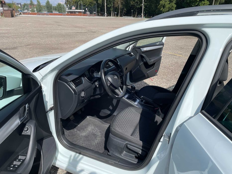 auto skoda octavia