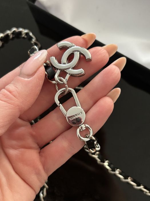 Портмоне с верижка Chanel