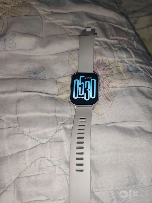 Продаются стильные мужские смарт-часы Redmi Watch 5 Active