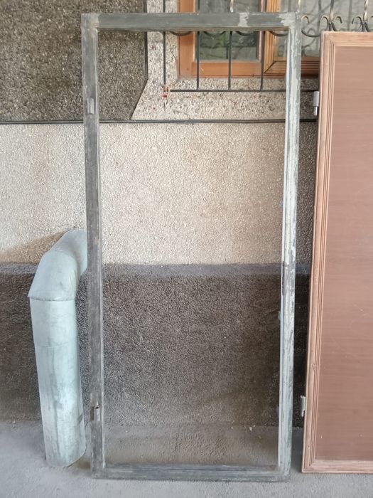 Продается железный дверь