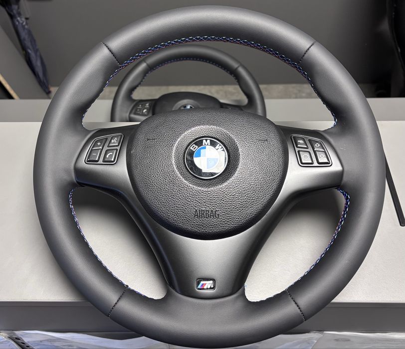 Volan M sport ca NOU Cadou Perfect Bmw 3 E90 E91 E92 E93 X1 E84