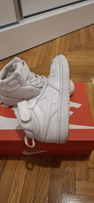 Adidasi ghete Nike Sportswear, masura 30 + articol vestimentar cadou