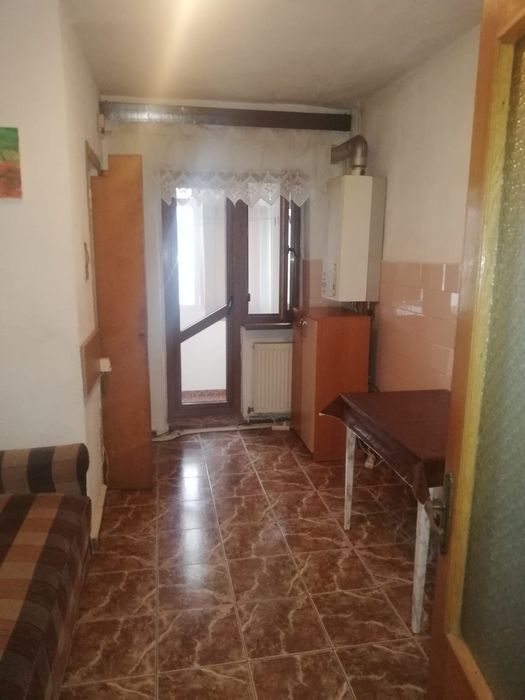 Inchiriez apartament 2 camere