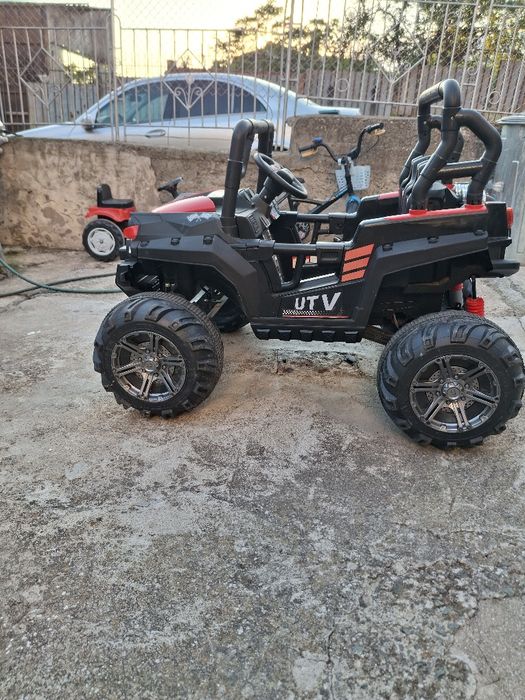 Детски акумулаторен джип