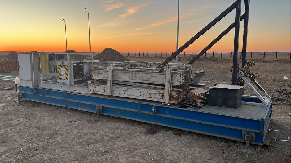 Станок для изготовления ангара