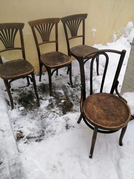 Scaune lemn vintage Thonet, taburet Ludovic, colecție