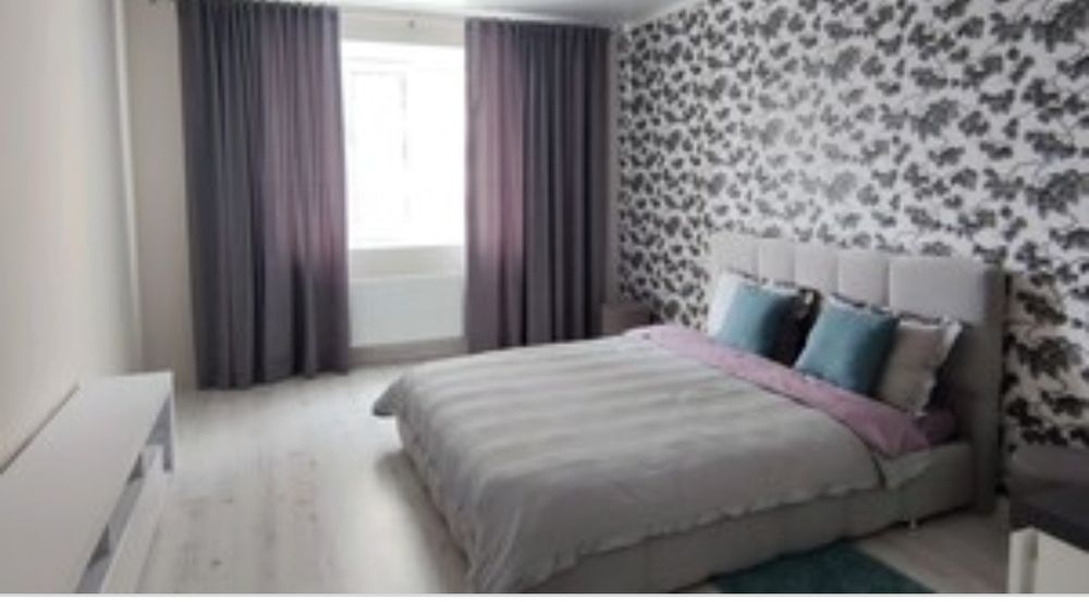 Сдам посуточно квартиру 2 комнатную квартиру правый берег