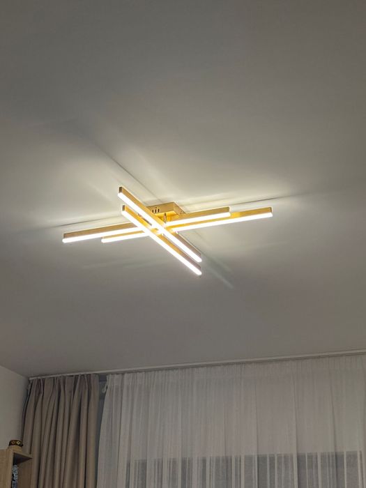 Vand lustra cu led si telecomanda