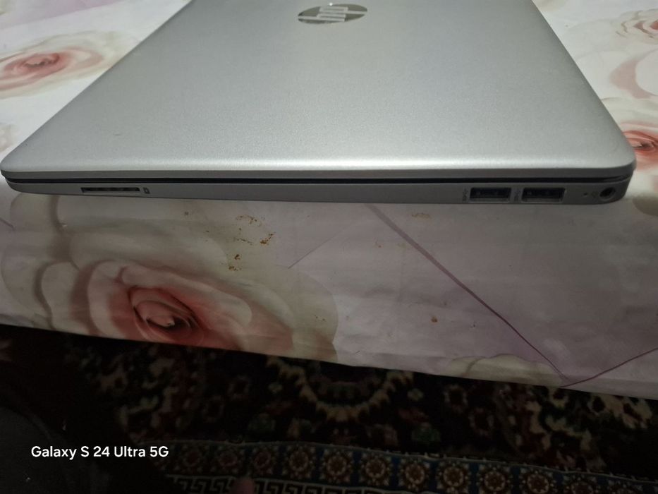 Hp 8ga 256 gb holati a'lo qotmaydi