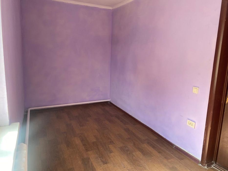 Үйдің жарты бөлігі  сатылады