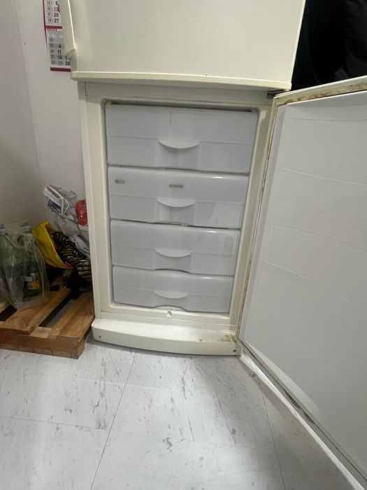 Хладилници с фризери