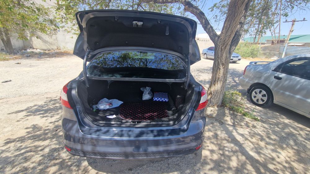 Форд фокус 2014 автомобиль