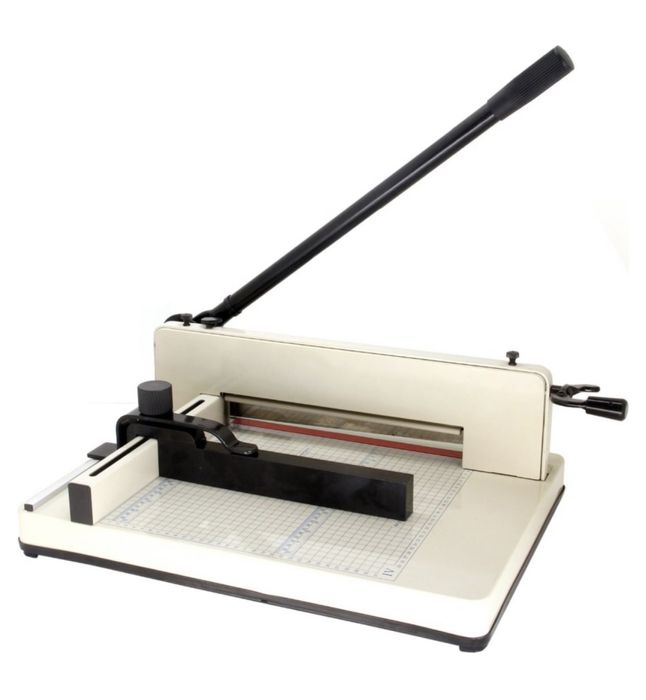 Гильотина А3 новая!