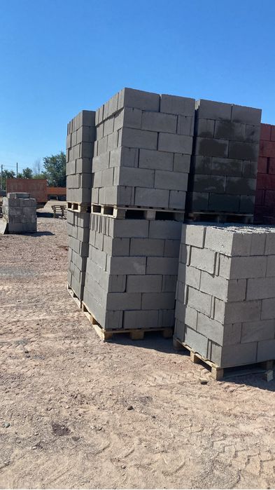 Сплиторные блоки; пескоблоки; рваные блоки