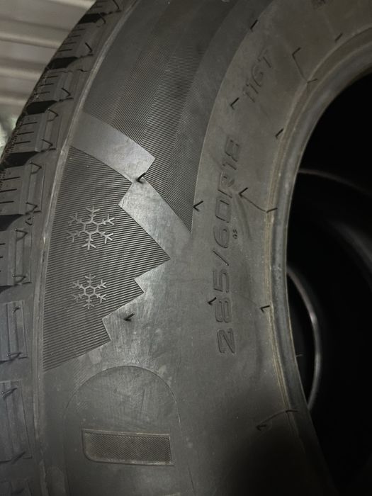 Продам покрышки на джип