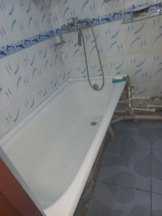 Аренда Ибн сино 2.хонали оилага берилади