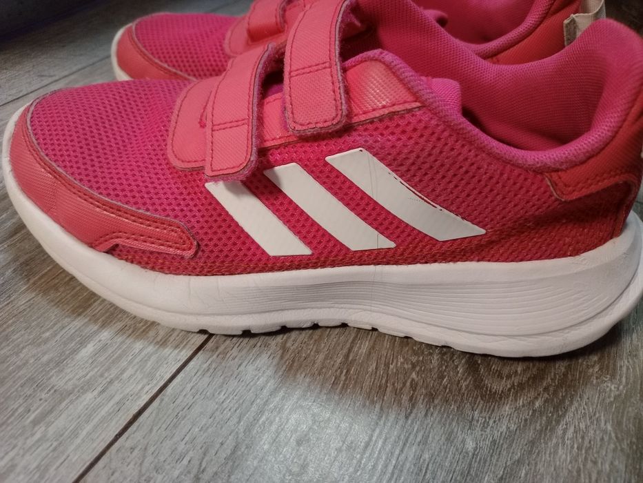 ADIDAS детски маратонки 34н