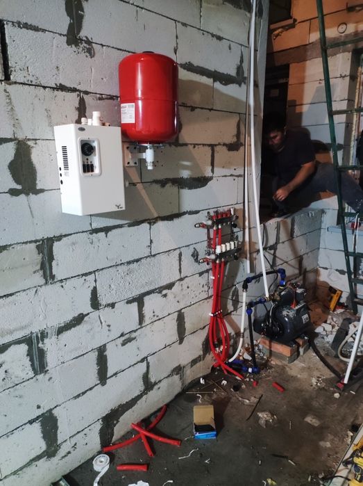 Ремонтник  по дому