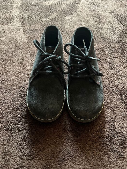 Детски официални обувки Primigi