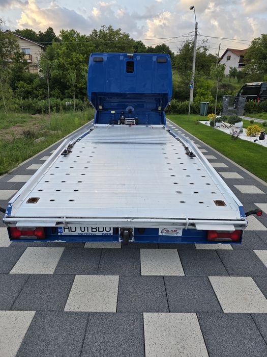 Autoplatforma Iveco Daily 35s 180