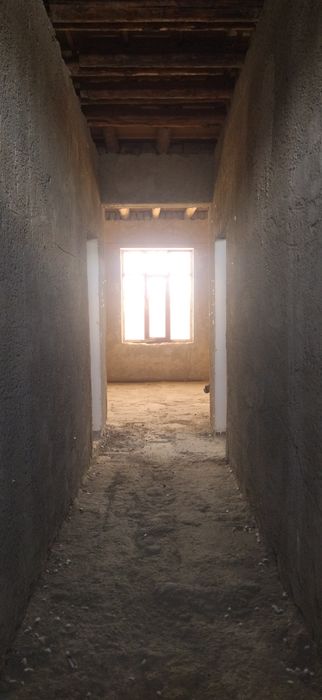 Срочно продаётся действующий магазин.Садриддин айни.