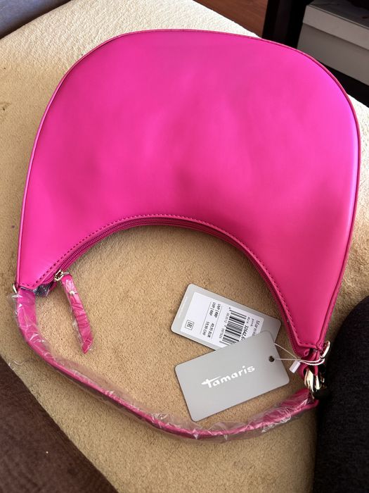Чанта нова Tamaris