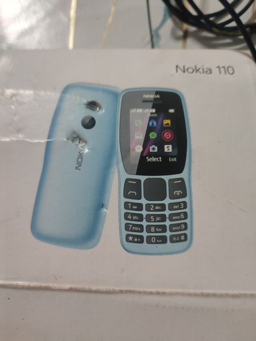 Продается сотовый телефон